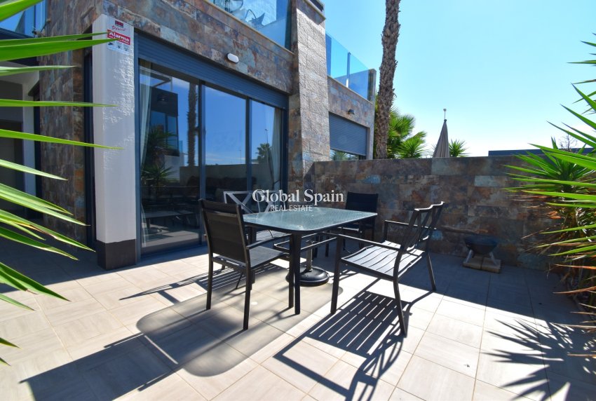 Venta - CASA -
ORIHUELA COSTA - Lomas de Cabo Roig