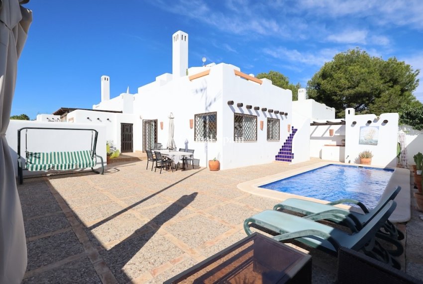 Venta - Casa -
ORIHUELA COSTA - Lomas de Campoamor
