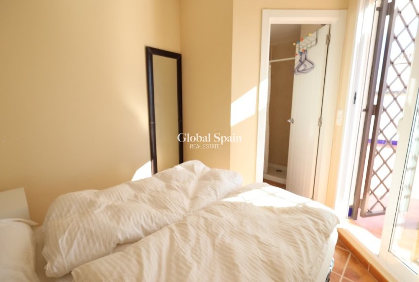 Venta - Casa -
ORIHUELA COSTA - Lomas de Campoamor