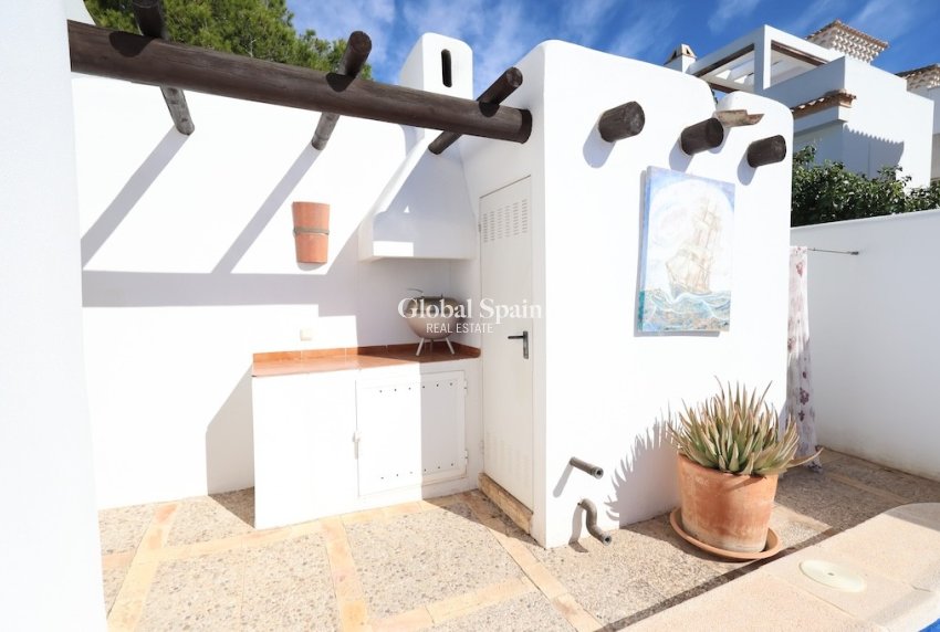 Venta - Casa -
ORIHUELA COSTA - Lomas de Campoamor
