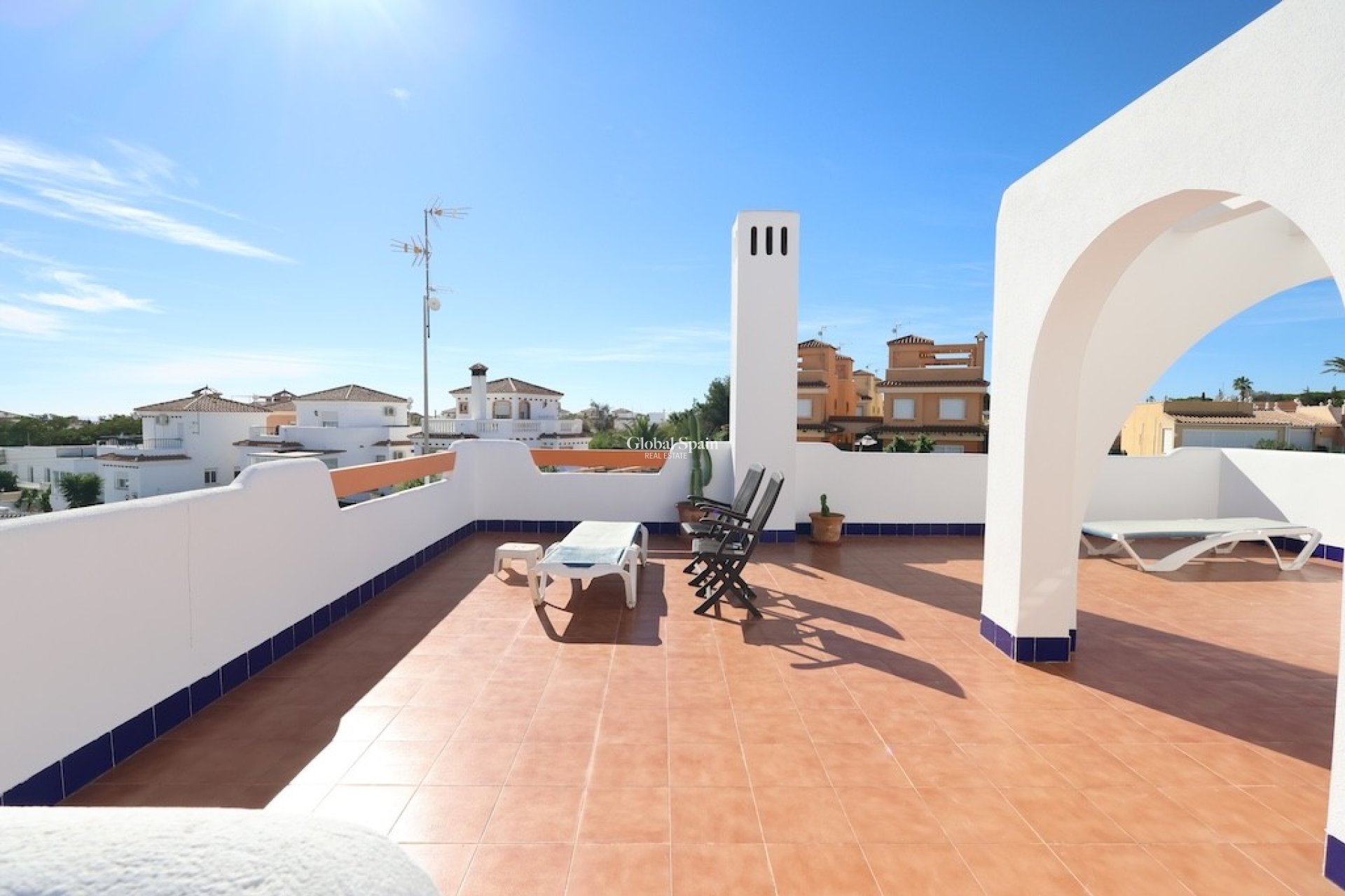 Venta - Casa -
ORIHUELA COSTA - Lomas de Campoamor