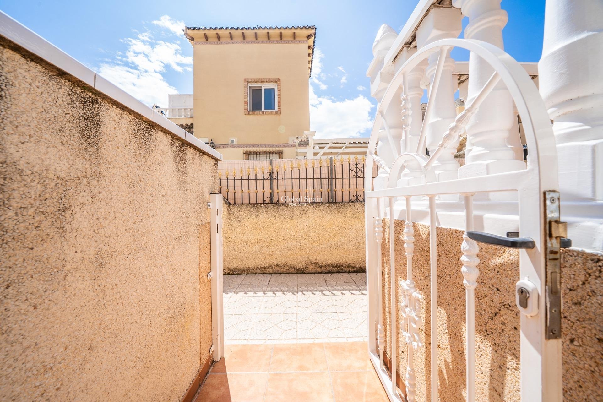 Venta - CASA -
ORIHUELA COSTA - Los Almendros-la Florida