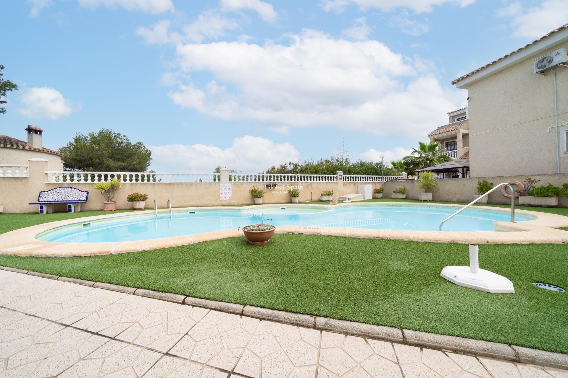 Venta - CASA -
ORIHUELA COSTA - Los Almendros-la Florida