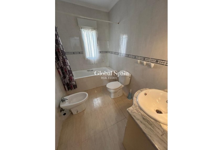 Venta - CASA -
ORIHUELA COSTA - Los Almendros-la Florida