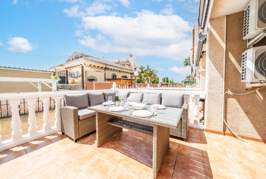 Venta - CASA -
ORIHUELA COSTA - Los Almendros-la Florida