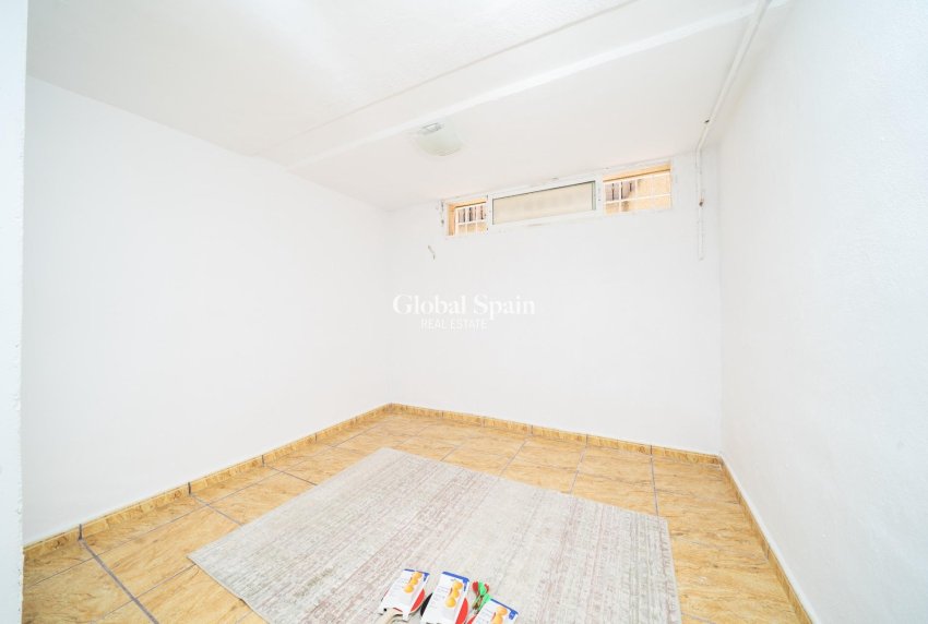 Venta - CASA -
ORIHUELA COSTA - Los Almendros-la Florida