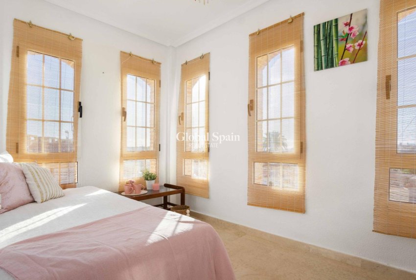 Venta - CASA -
ORIHUELA COSTA - Los Almendros-la Florida
