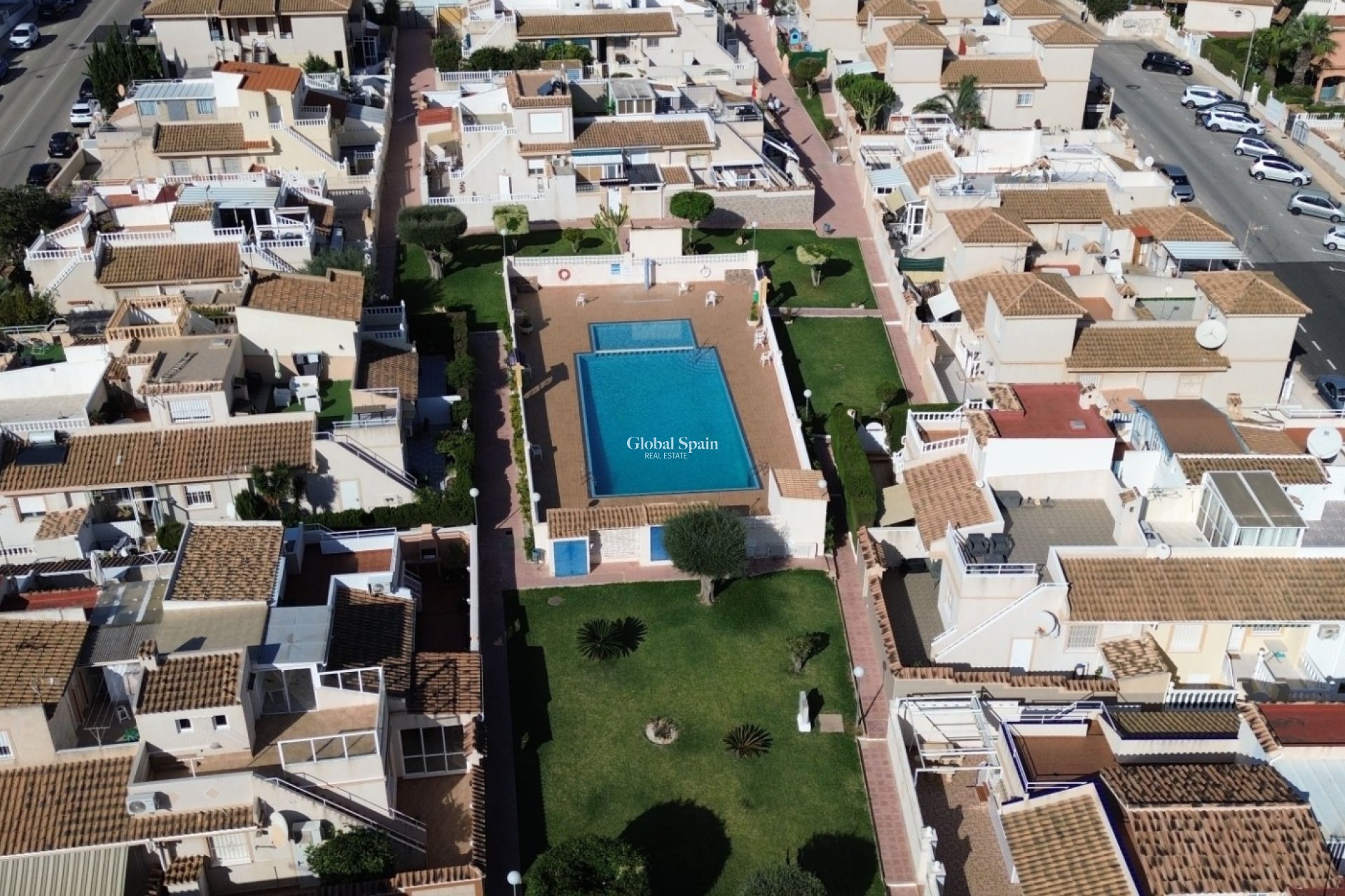 Venta - Casa -
ORIHUELA COSTA - LOS BALCONES - LOS ALTOS