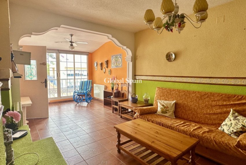 Venta - CASA -
ORIHUELA COSTA - LOS BALCONES - LOS ALTOS