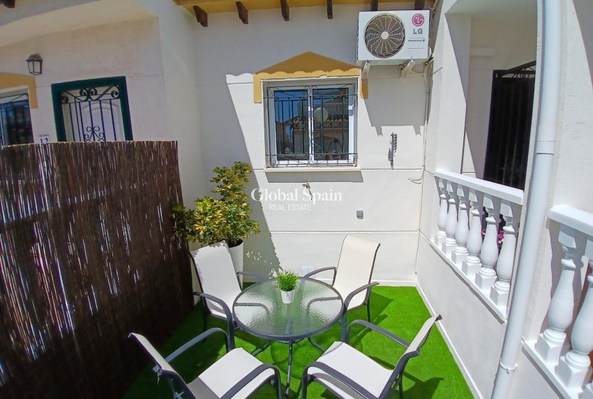 Venta - CASA -
ORIHUELA COSTA - LOS BALCONES - LOS ALTOS