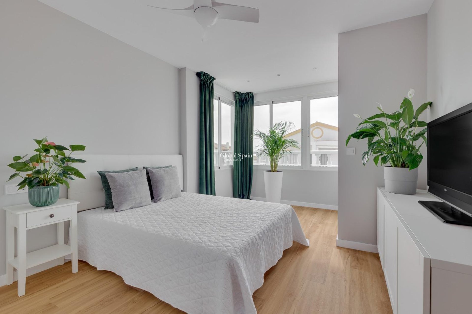 Venta - CASA -
ORIHUELA COSTA - LOS BALCONES - LOS ALTOS