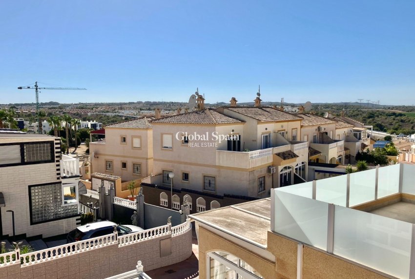 Venta - CASA -
ORIHUELA COSTA - LOS BALCONES - LOS ALTOS