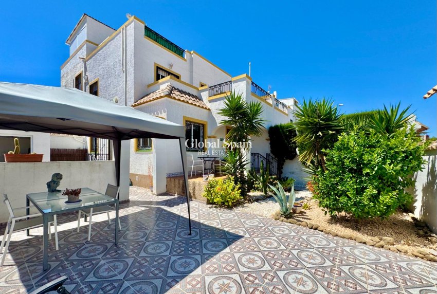 Venta - CASA -
ORIHUELA COSTA - LOS BALCONES - LOS ALTOS