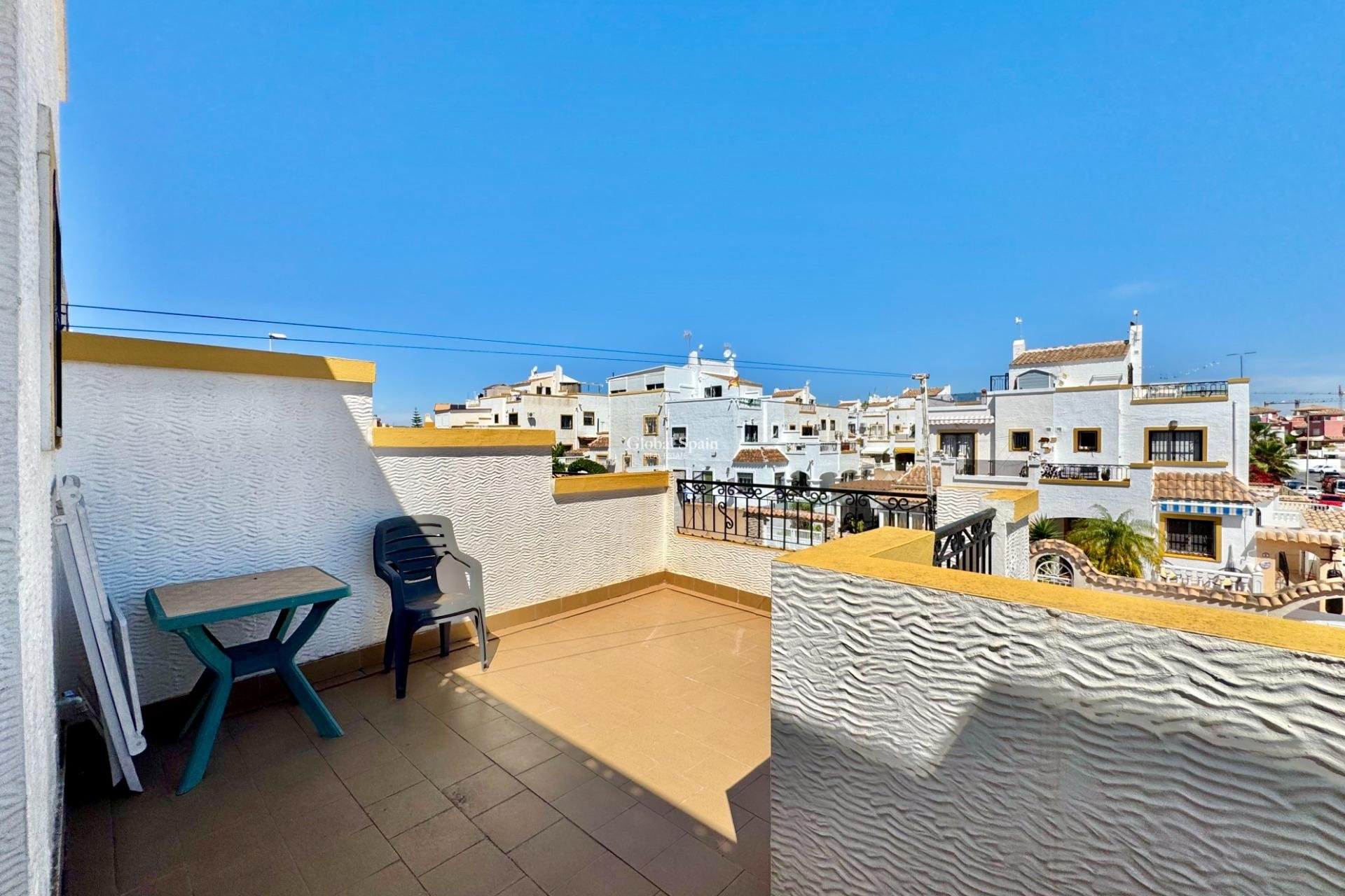 Venta - CASA -
ORIHUELA COSTA - LOS BALCONES - LOS ALTOS