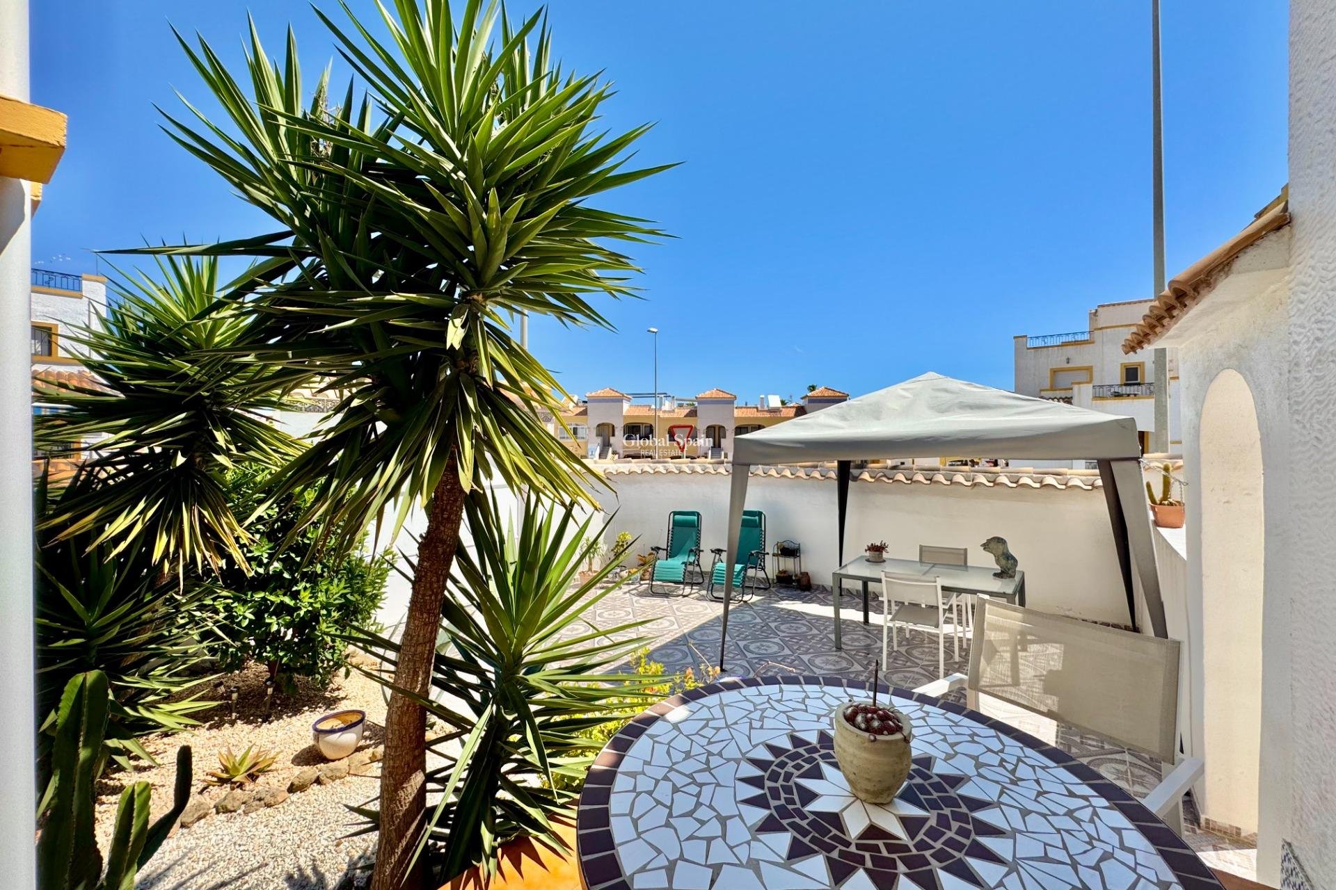 Venta - CASA -
ORIHUELA COSTA - LOS BALCONES - LOS ALTOS