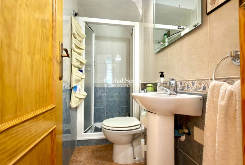 Venta - CASA -
ORIHUELA COSTA - LOS BALCONES - LOS ALTOS