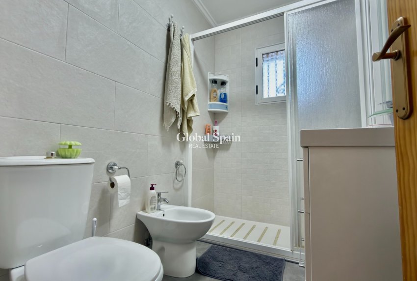 Venta - CASA -
ORIHUELA COSTA - LOS BALCONES - LOS ALTOS