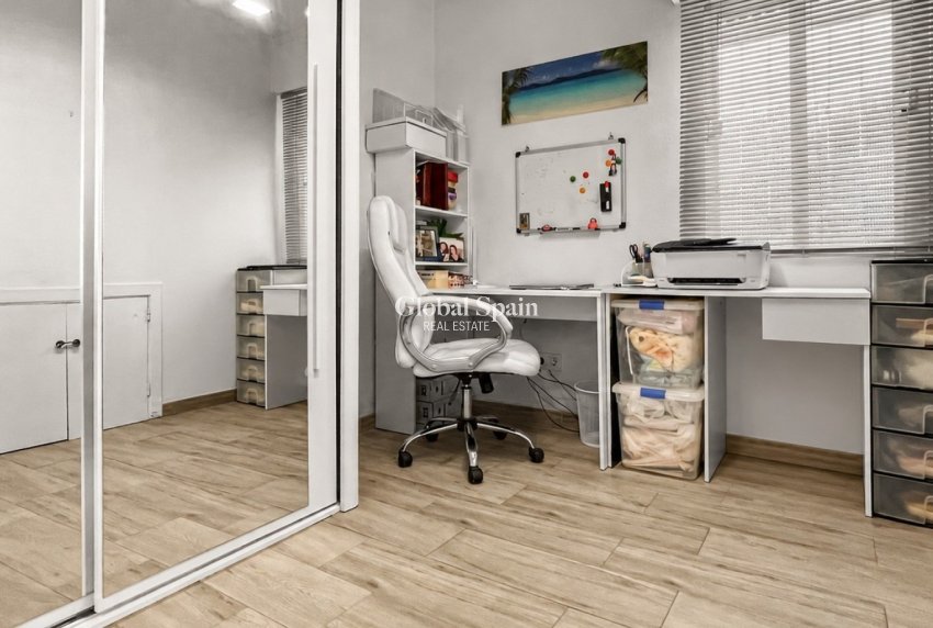 Venta - CASA -
ORIHUELA COSTA - LOS BALCONES - LOS ALTOS