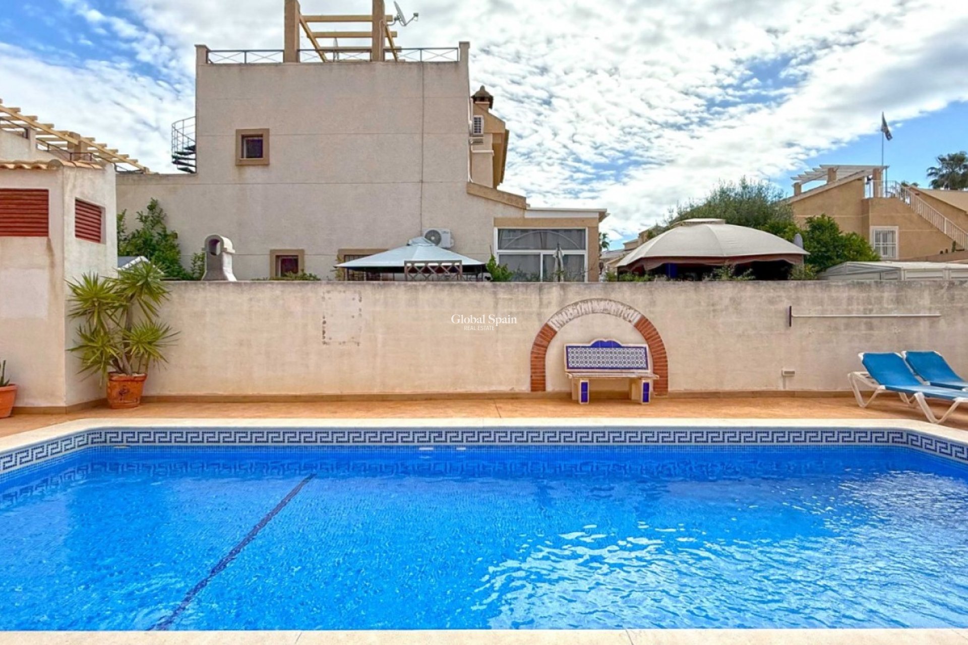 Venta - CASA -
ORIHUELA COSTA - LOS BALCONES - LOS ALTOS