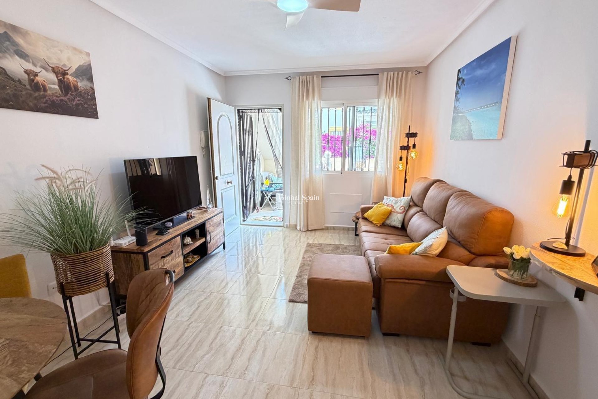 Venta - CASA -
ORIHUELA COSTA - Los Dolses
