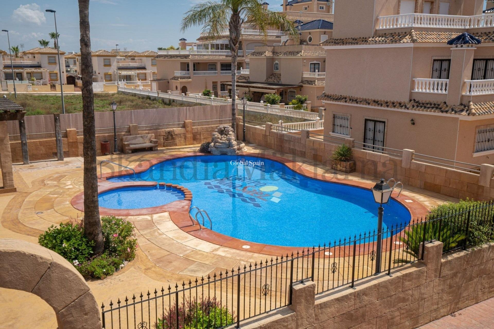 Venta - CASA -
ORIHUELA COSTA - Los Dolses