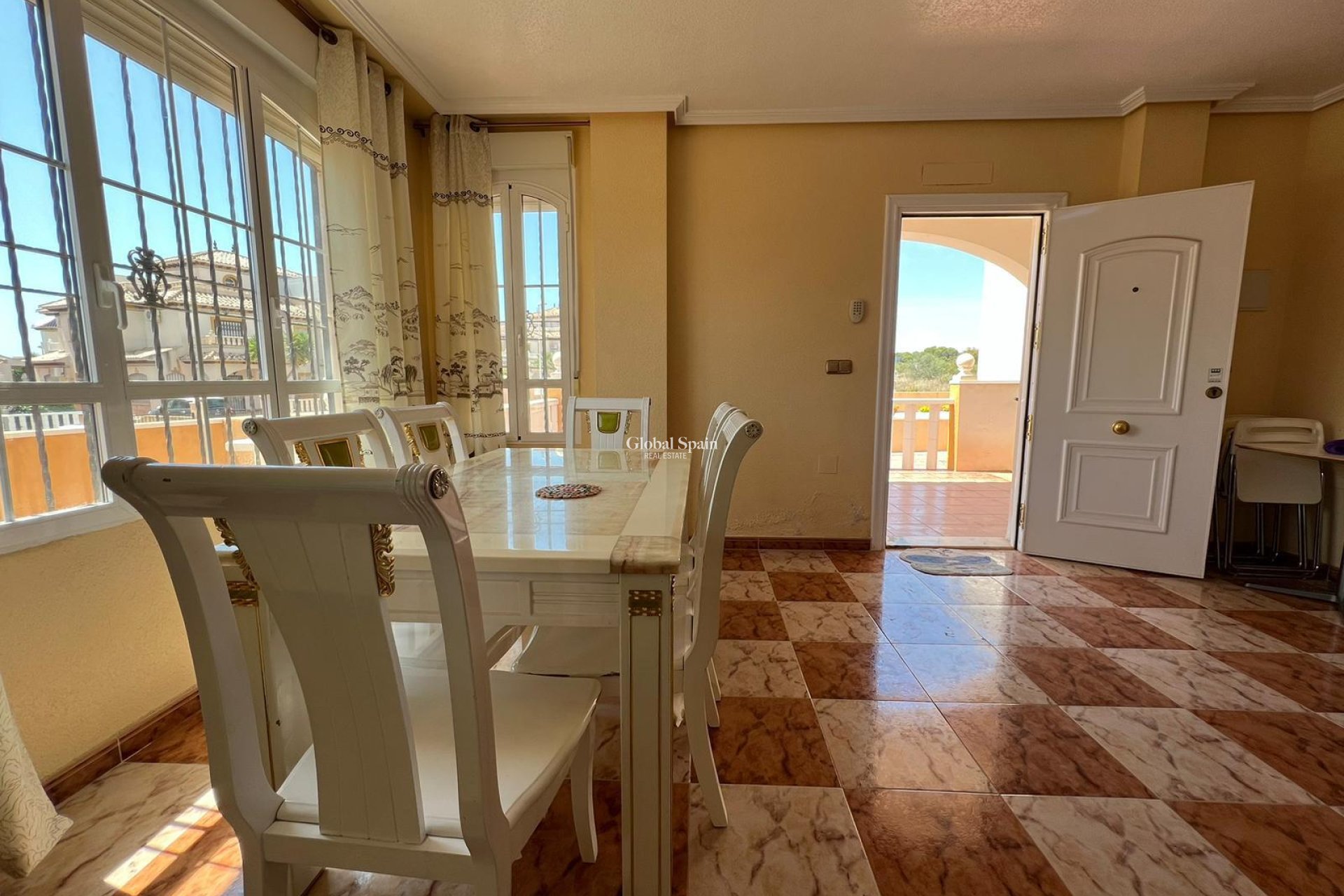 Venta - CASA -
ORIHUELA COSTA - Montezenia