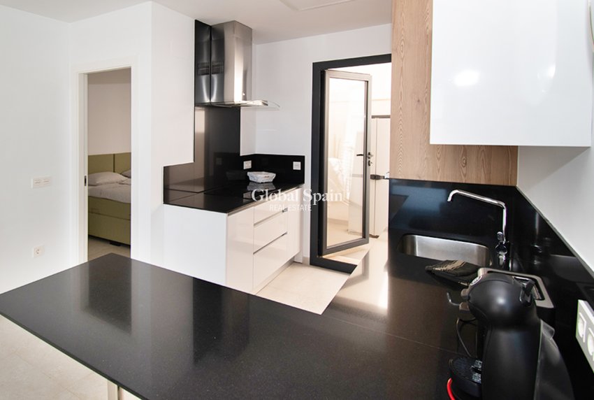 Venta - CASA -
ORIHUELA COSTA - pau26