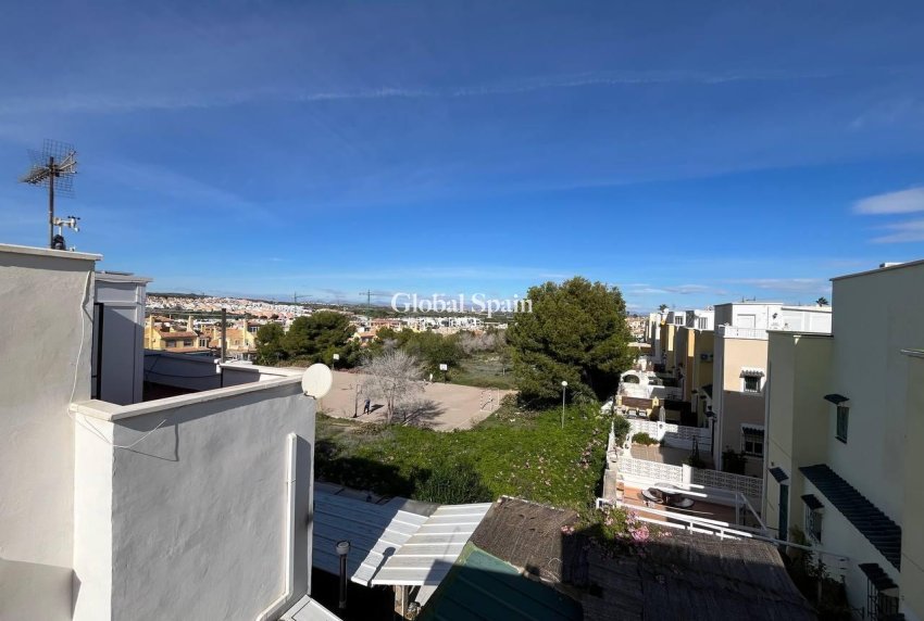 Venta - CASA -
ORIHUELA COSTA - Playa Flamenca