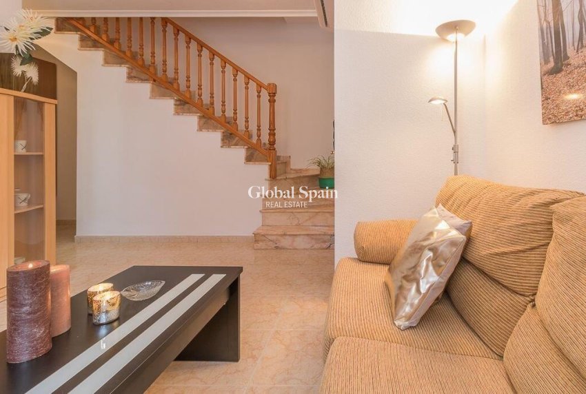 Venta - CASA -
ORIHUELA COSTA - Playa Flamenca