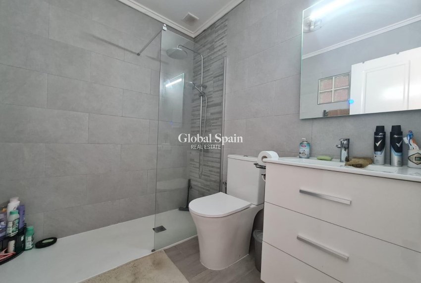 Venta - CASA -
ORIHUELA COSTA - Playa Flamenca