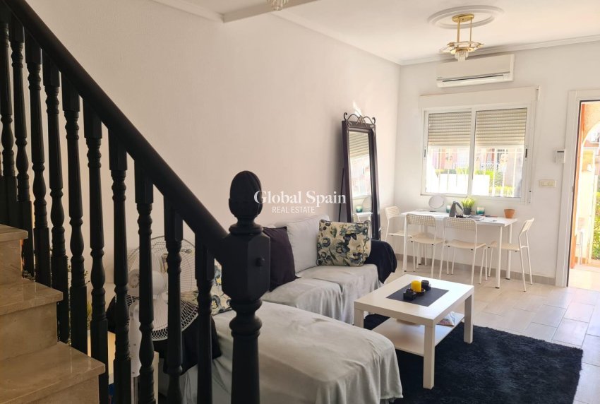 Venta - CASA -
ORIHUELA COSTA - Playa Flamenca