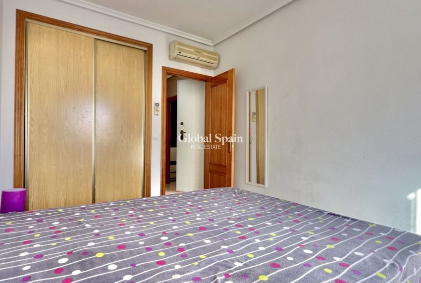 Venta - CASA -
ORIHUELA COSTA - Playa Flamenca