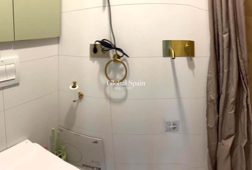 Venta - CASA -
ORIHUELA COSTA - Playa Flamenca