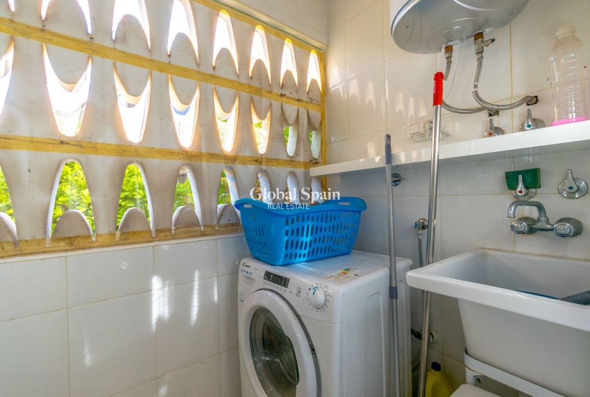 Venta - CASA -
ORIHUELA COSTA - Playa Flamenca