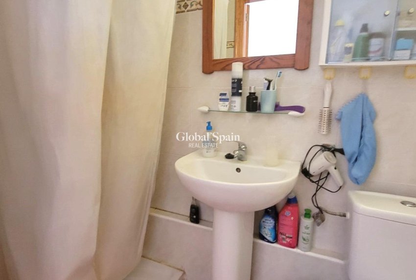 Venta - CASA -
ORIHUELA COSTA - Playa Flamenca