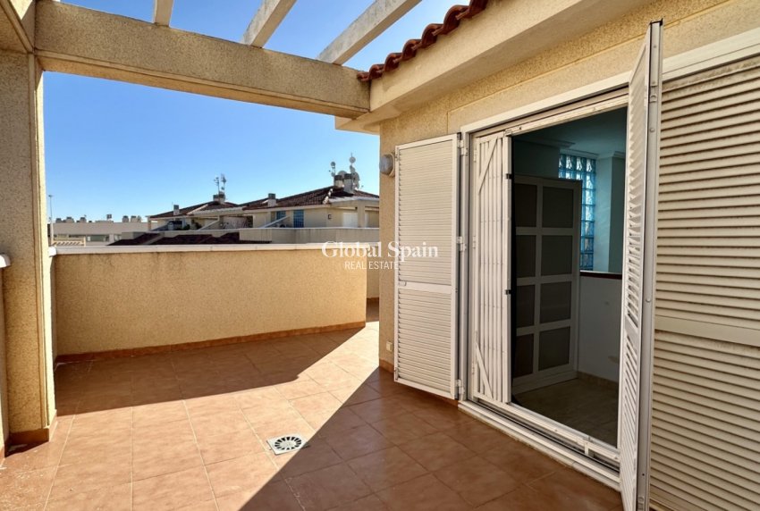 Venta - CASA -
ORIHUELA COSTA - Playa Flamenca