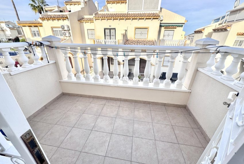 Venta - CASA -
ORIHUELA COSTA - Playa Flamenca