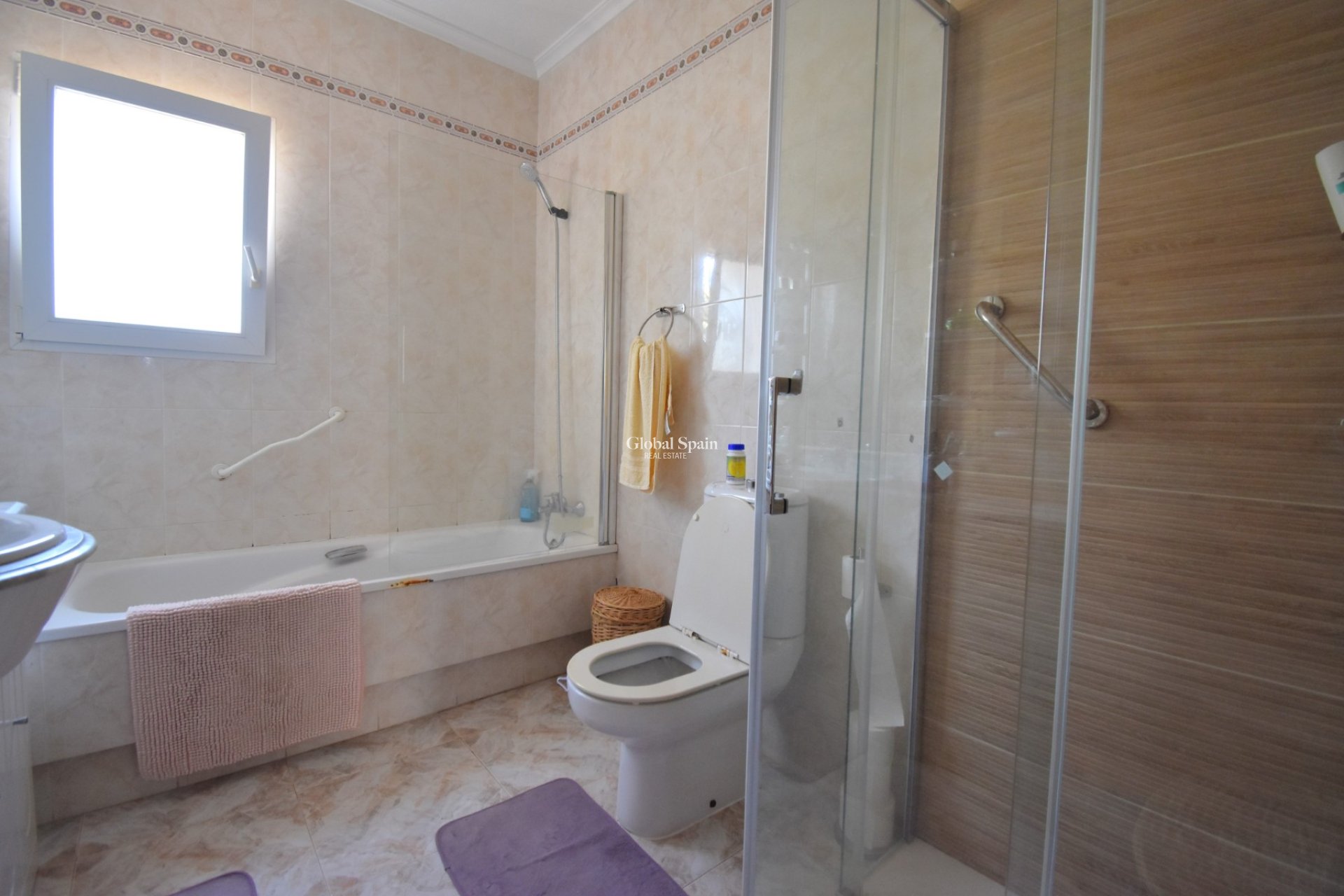 Venta - CASA -
Orihuela Costa - Playa Flamenca
