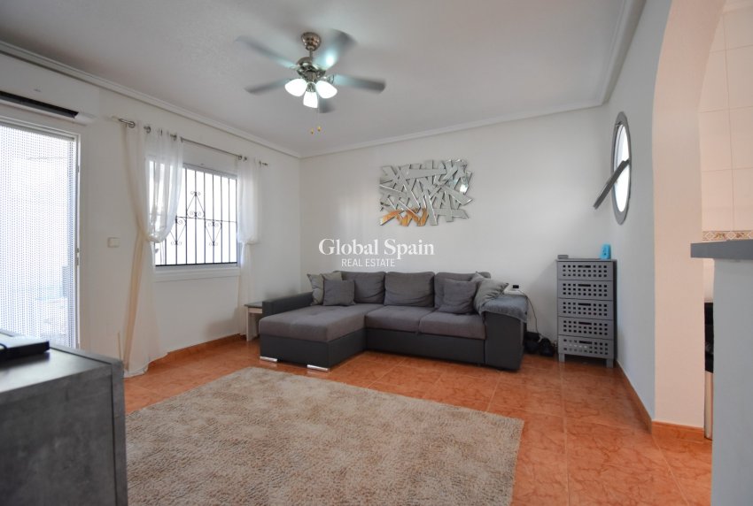 Venta - CASA -
ORIHUELA COSTA - Playa Flamenca