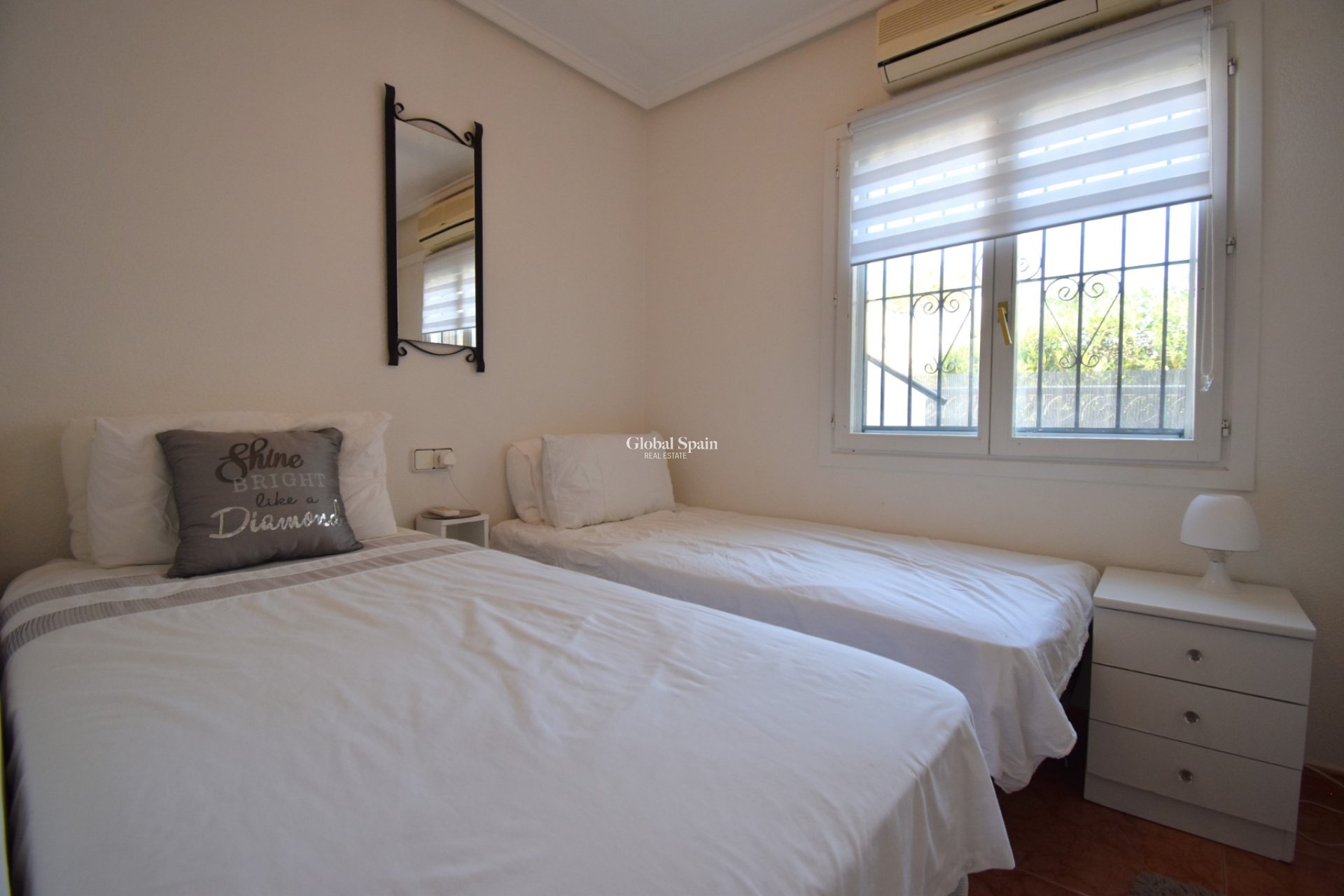 Venta - CASA -
ORIHUELA COSTA - Playa Flamenca