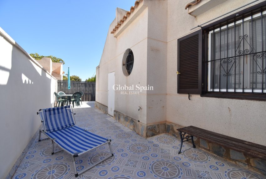 Venta - CASA -
ORIHUELA COSTA - Playa Flamenca