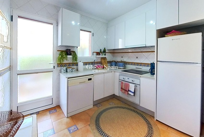 Venta - Casa -
ORIHUELA COSTA - Playa Flamenca