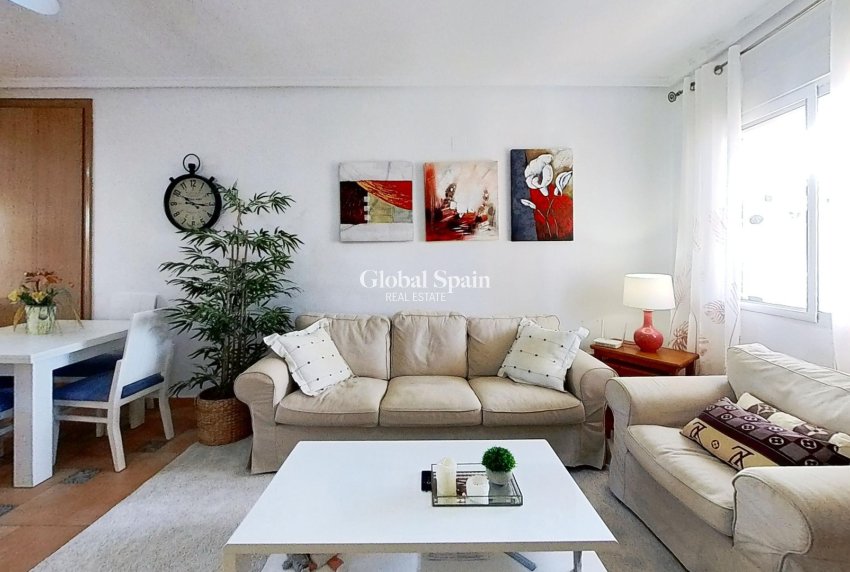 Venta - Casa -
ORIHUELA COSTA - Playa Flamenca