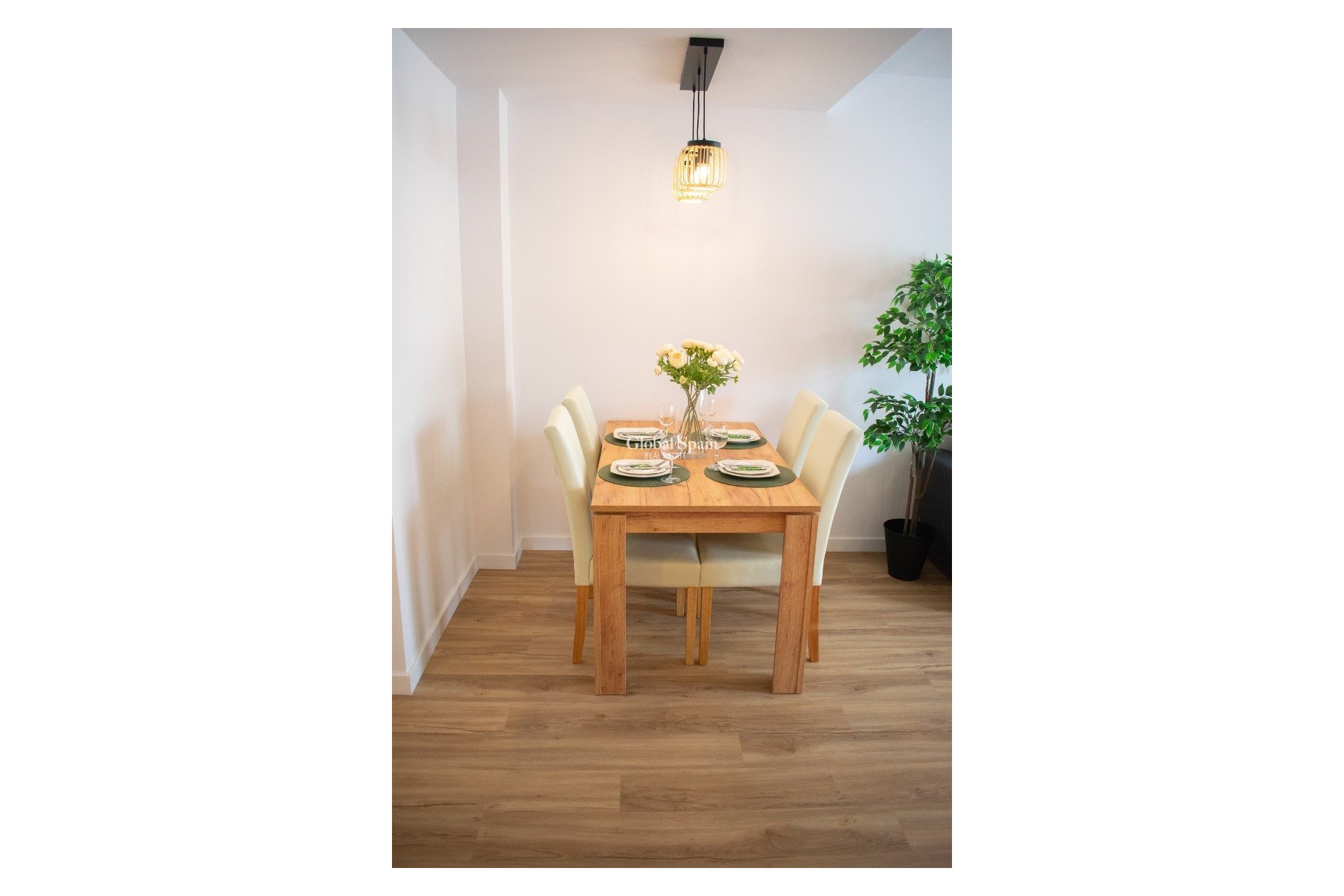 Venta - CASA -
ORIHUELA COSTA - Punta Prima