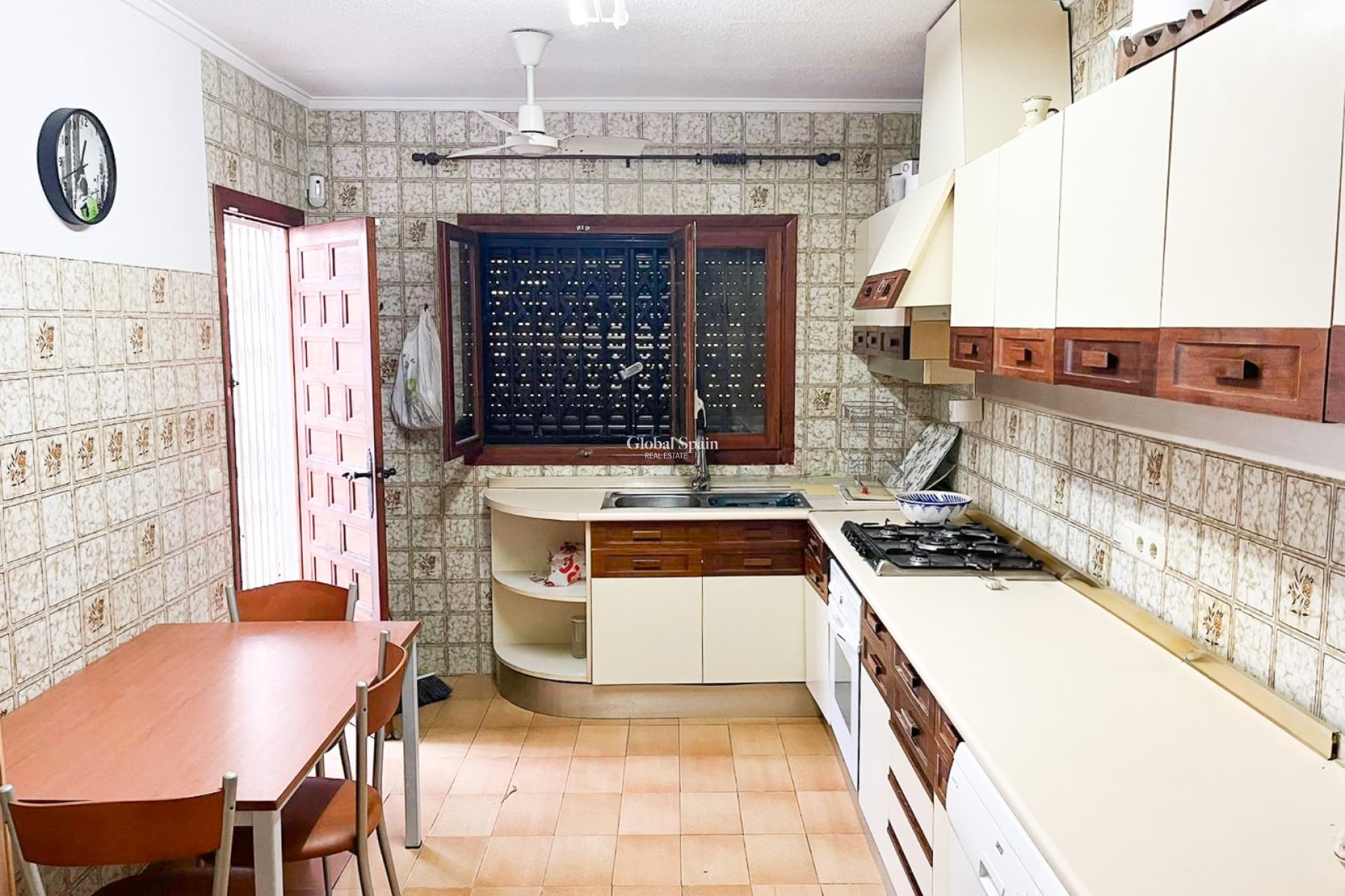 Venta - CASA -
ORIHUELA COSTA - Punta Prima