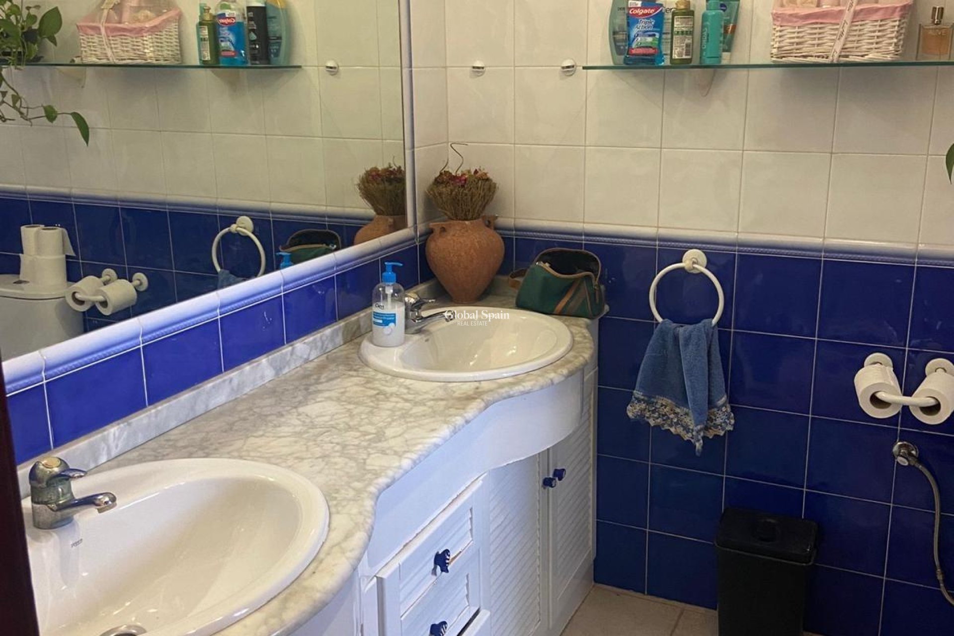 Venta - CASA -
ORIHUELA COSTA - Punta Prima