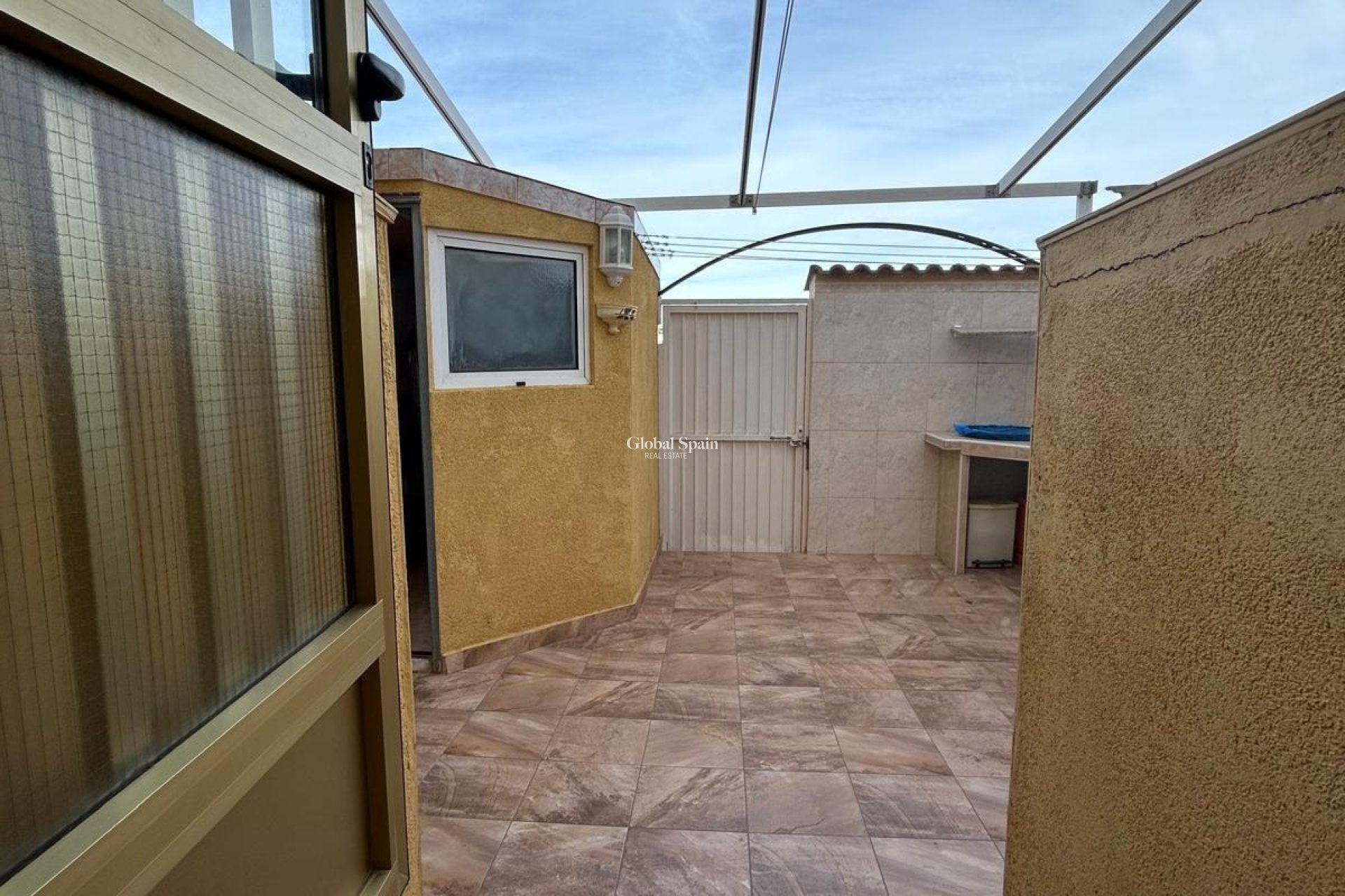 Venta - CASA -
ORIHUELA COSTA - Punta Prima