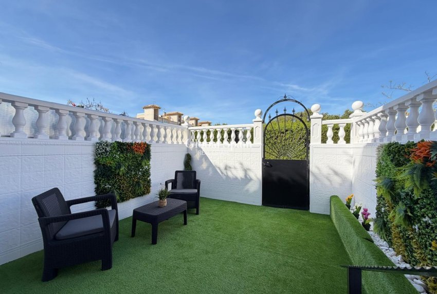 Venta - CASA -
ORIHUELA COSTA - Rocio Del Mar