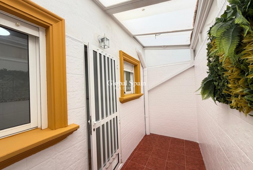 Venta - CASA -
ORIHUELA COSTA - Rocio Del Mar