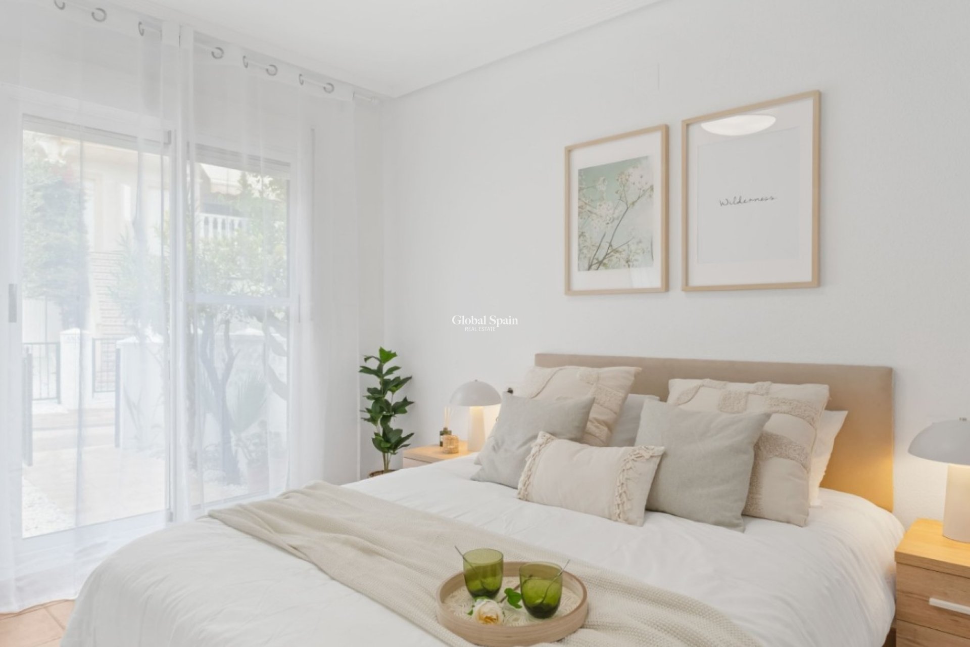 Venta - Casa -
ORIHUELA COSTA - VILLAMARTÍN